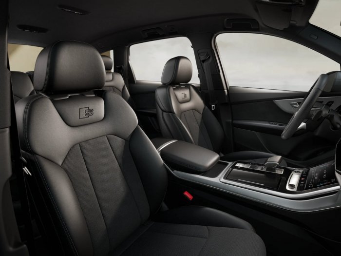 Audi Q7 50 TDI quattro Mild hybrid (286 Hp) Tiptronic 8st. na operativní leasing za 16788 Kč/měs.