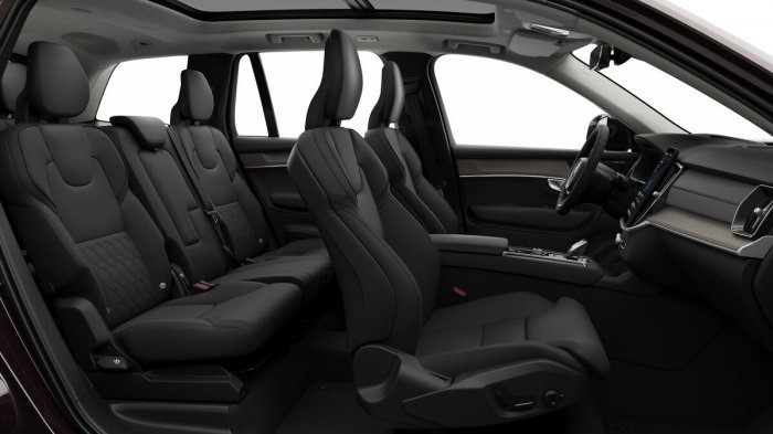 Volvo XC90 B5 (250 Hp) AWD Mild hybrid Aut na operativní leasing za 21292 Kč/měs.