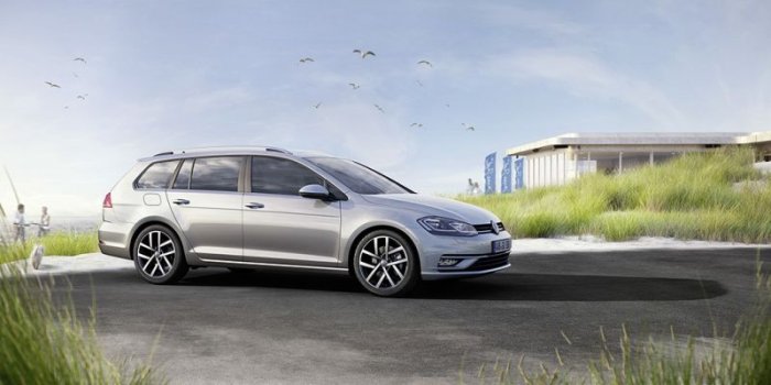 Volkswagen Golf 1.5 TSI ACT (150 Hp) na prodej za 412397 Kč