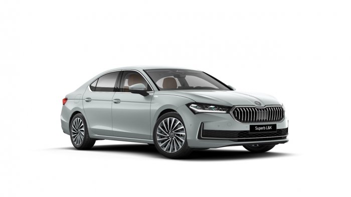 Škoda Superb 2,0 TDI (191 Hp) 4x4 na operativní leasing za 13499 Kč/měs.
