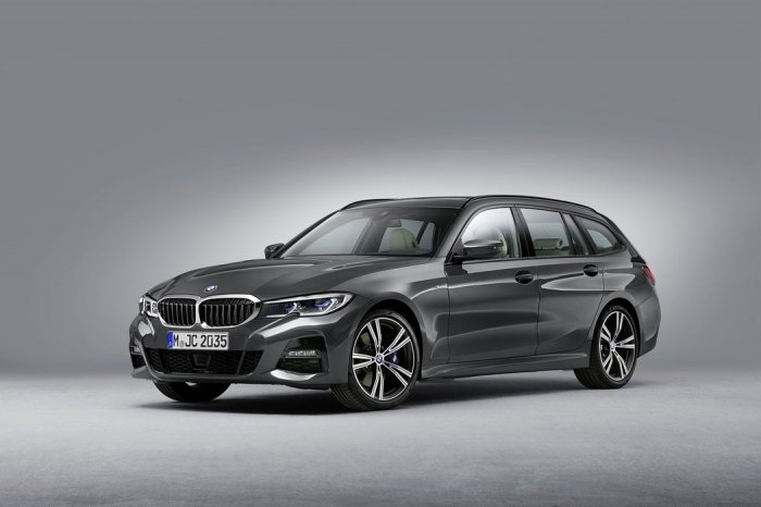 BMW Řada 3 318d (150 Hp) na prodej za 772608 Kč