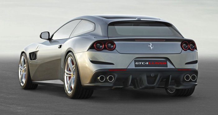 Ferrari GTC4Lusso 6.3 V12 (690 Hp) DCT na prodej za 4505289 Kč