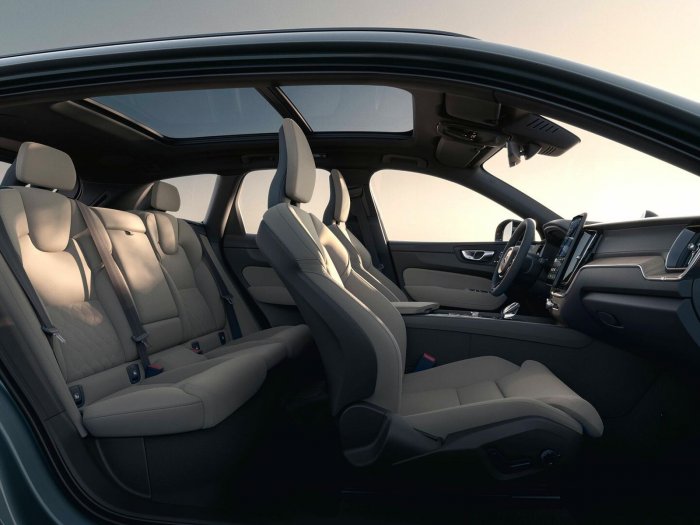 Volvo XC60 2.0 T6 (350 Hp) AWD na prodej za 1295926 Kč