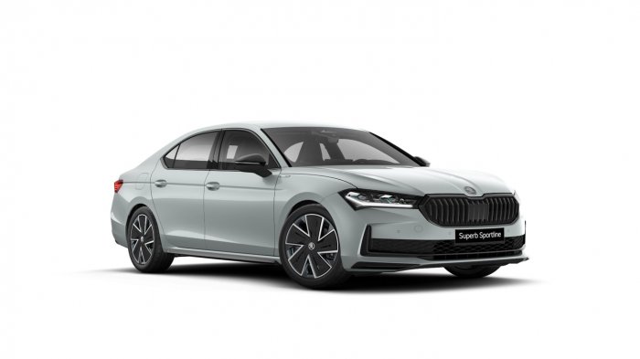 Škoda Superb 2,0 TDI (148 Hp) na operativní leasing za 10499 Kč/měs.