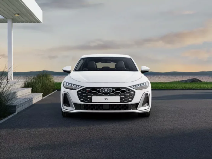 Audi S5 3.0 TFSI (367 Hp) quattro S-tronic na operativní leasing za 19251 Kč/měs.