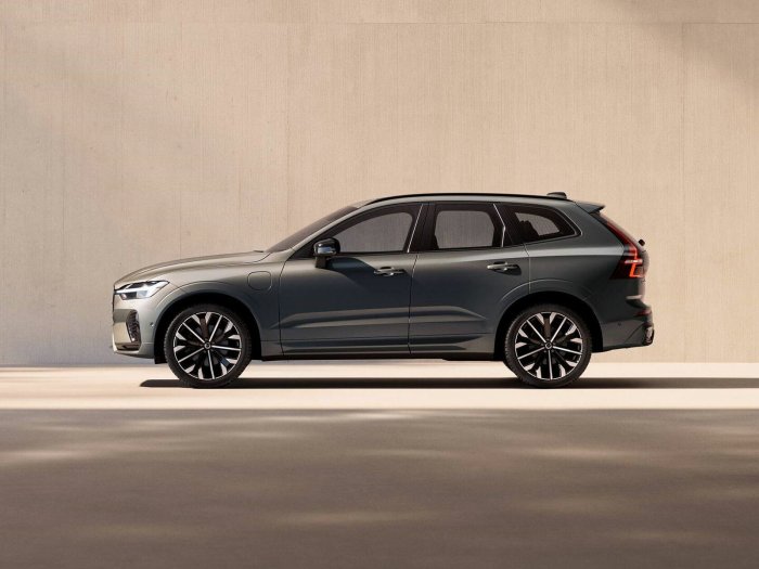 Volvo XC60 2.0 T6 (350 Hp) AWD na prodej za 1295926 Kč
