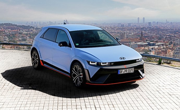 Hyundai IONIQ 5 N N 84 kWh (650 Hp) AWD na prodej za 1520653 Kč