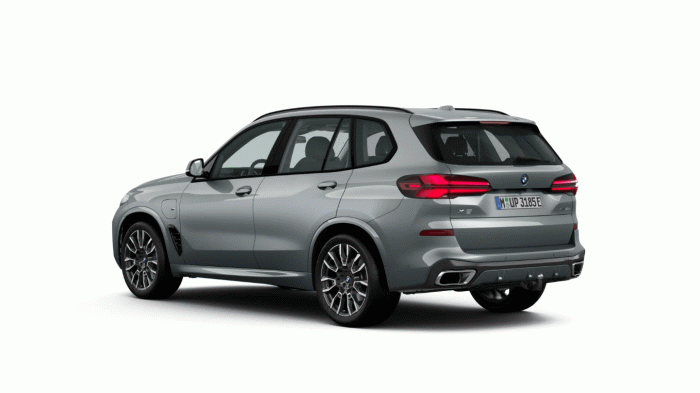 BMW X5 50e (490 Hp) Plug-in hybrid xDrive Steptronic na operativní leasing za 26935 Kč/měs.