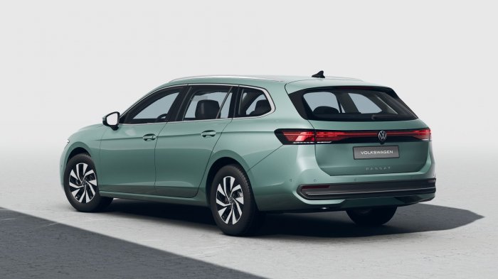 Volkswagen Passat 2.0 TDI (150 Hp) DSG na operativní leasing za 10316 Kč/měs.