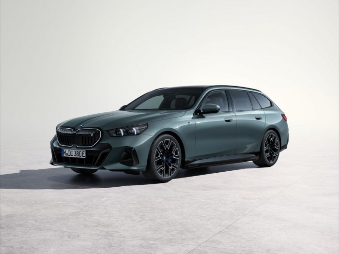 BMW i5 I5 M60 (601 Hp) xDrive Touring na prodej za 2019888 Kč