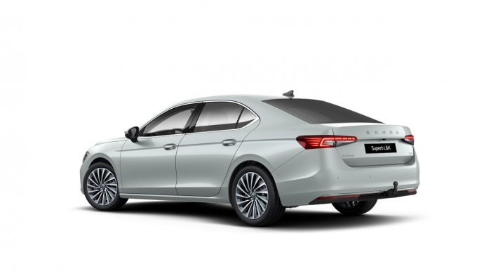 Škoda Superb 2,0 TDI (191 Hp) 4x4 na operativní leasing za 13499 Kč/měs.