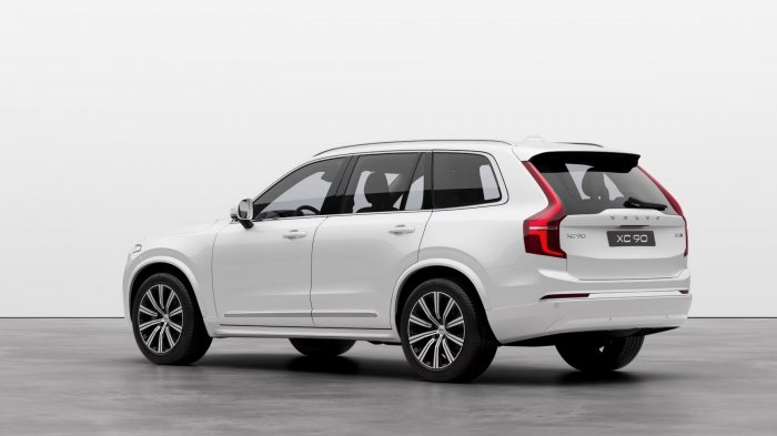 Volvo XC90 2.0 B5 (250 Hp) Mild Hybrid AWD Automatic 7 Seat na operativní leasing za 15999 Kč/měs.