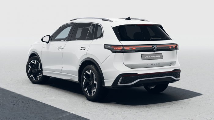 Volkswagen Tiguan 2,0 TDI (193 Hp) 4MOTION DSG na operativní leasing za 12475 Kč/měs.