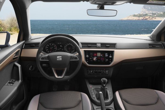 Seat Ibiza 1.0 EcoTSI (95 Hp) Start-Stop na operativní leasing za 4670 Kč/měs.