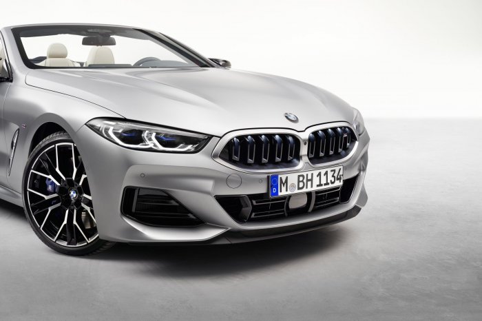 BMW Řada 8 840i (333 Hp) xDrive na prodej za 2445504 Kč