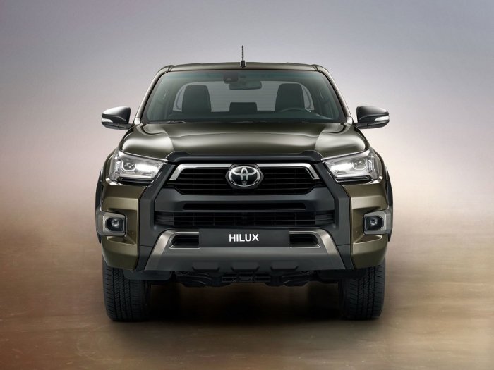Toyota Hilux 2.4 D-4D (150 Hp) 4x4 Automatic na prodej za 1099174 Kč