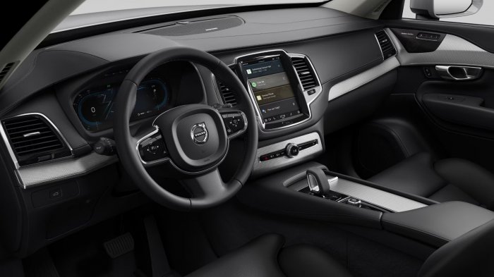 Volvo XC90 2.0 B5 (250 Hp) Mild Hybrid AWD Automatic 7 Seat na operativní leasing za 18611 Kč/měs.