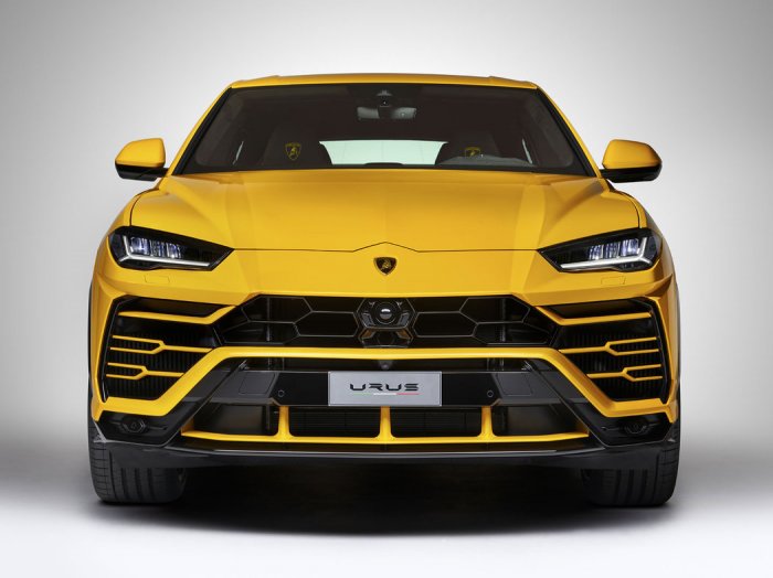 Lamborghini Urus 4.0 V8 (650 Hp) 4WD Automatic na prodej za 7438000 Kč