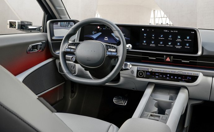 Hyundai IONIQ 6 ECO 53 kWh (151 Hp) na operativní leasing za 14584 Kč/měs.