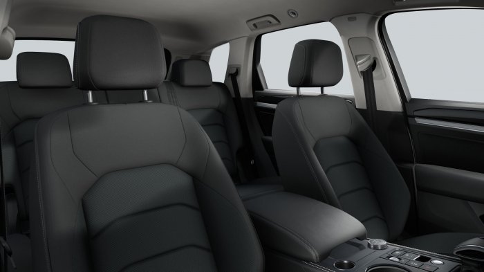 Volkswagen Touareg 3.0 V6 TDI (231 Hp) 4MOTION Tiptronic na operativní leasing za 17045 Kč/měs.