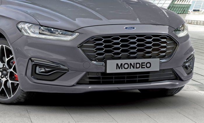 Ford Mondeo 2.0 (187 Hp) Hybrid Automatic na prodej za 714876 Kč