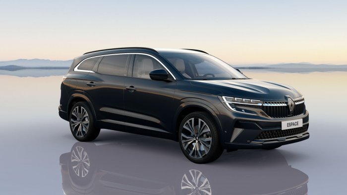 Renault Espace 1.2 E-TECH (200 Hp) Full Hybrid Multi-Mode 7 Seat na operativní leasing za 11062 Kč/měs.