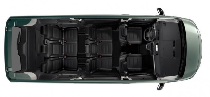 Peugeot Traveller 2.0 BlueHDi (174 Hp) na operativní leasing za 11402 Kč/měs.