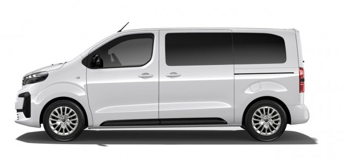 Peugeot Traveller 2.0 BlueHDi (174 Hp) na operativní leasing za 8455 Kč/měs.