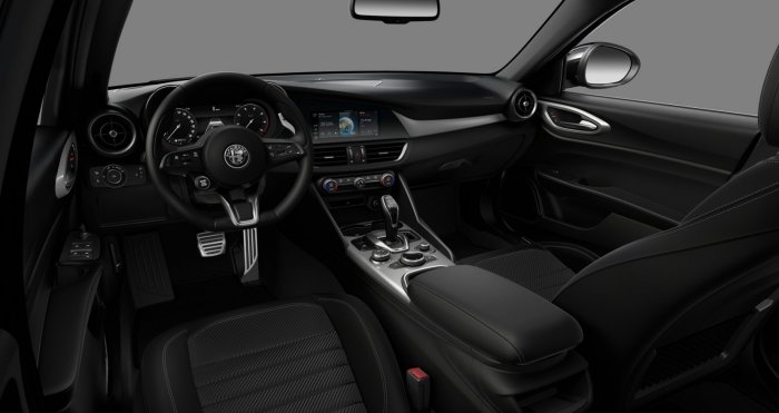 Alfa Romeo Giulia 2.2 JTDm (160 Hp) AT8 na operativní leasing za 14864 Kč/měs.