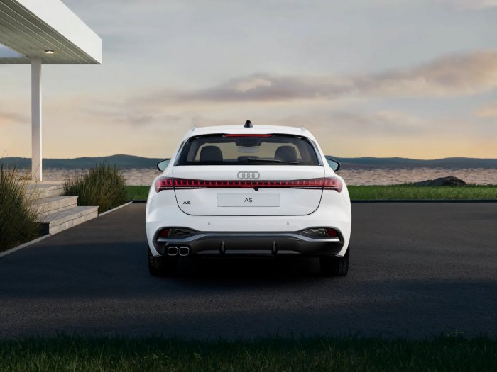 Audi A5 2.0 TDI (204 Hp) S-tronic na operativní leasing za 15280 Kč/měs.