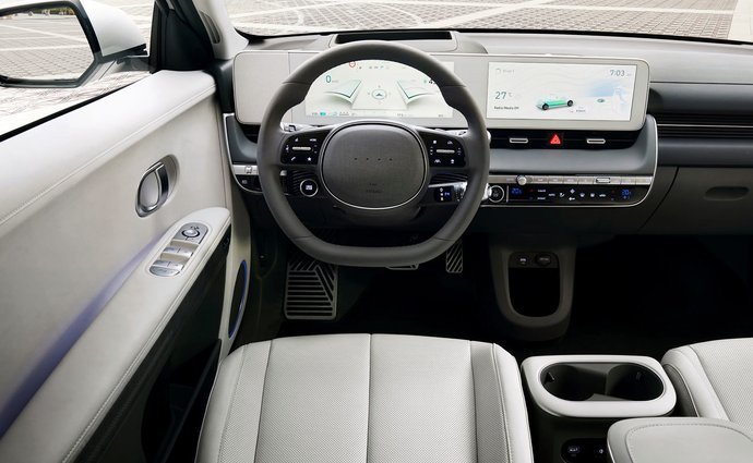 Hyundai IONIQ 5 ECO 58 kWh (170 Hp) na prodej za 999992 Kč