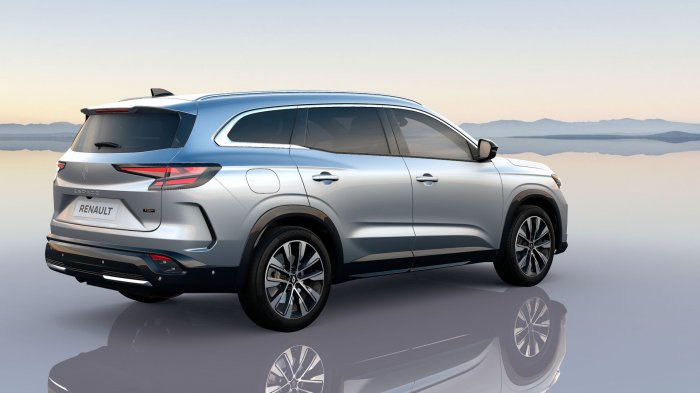 Renault Espace 1.2 E-TECH (200 Hp) Full Hybrid Multi-Mode 7 Seat na operativní leasing za 9731 Kč/měs.