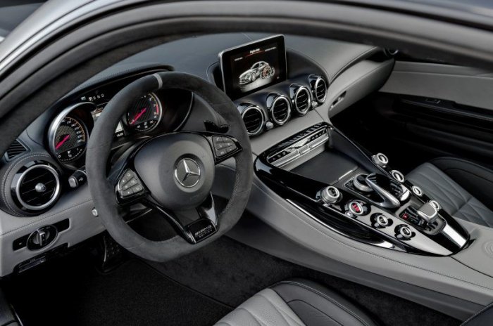 Mercedes-Benz AMG GT AMG GT C 4.0 V8 (557 Hp) DCT na prodej za 3206400 Kč