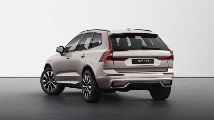 Volvo XC60 2.0 B5 (250 Hp) Mild Hybrid AWD Geartronic na prodej za 1116628 Kč