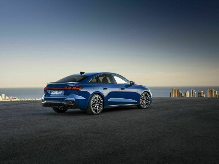 Audi S5 3.0 TFSI (367 Hp) quattro S-tronic na prodej za 1416868 Kč