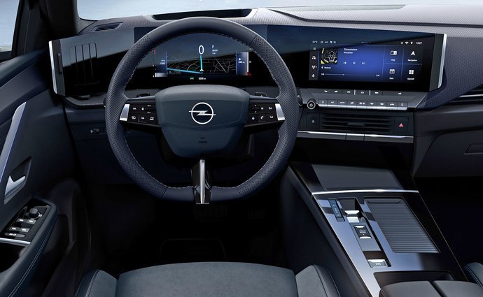 Opel Astra 54 kWh (156 Hp) Electric na operativní leasing za 9098 Kč/měs.
