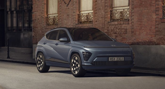 Hyundai Kona POWER 64,8 kWh (203 Hp) na prodej za 785116 Kč