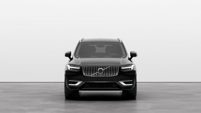 Volvo XC90 T8 eAWD (455 Hp) Plug-in hybrid na operativní leasing za 18140 Kč/měs.